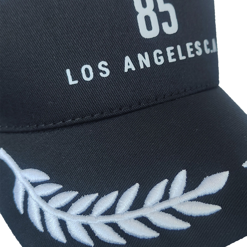 gorra negra special edition bordado blanco