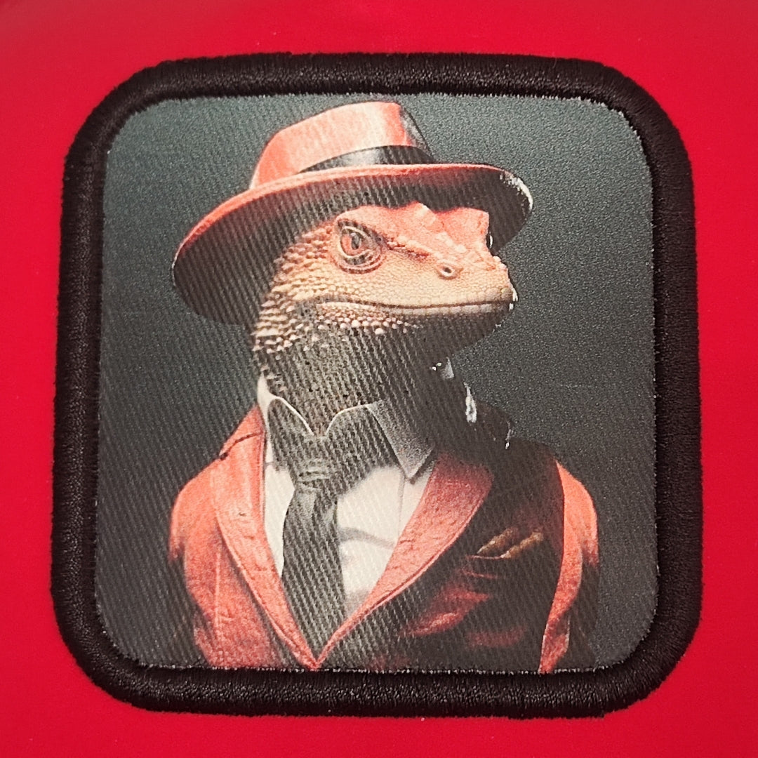 gorra para hombre roja con diseño exclusivo