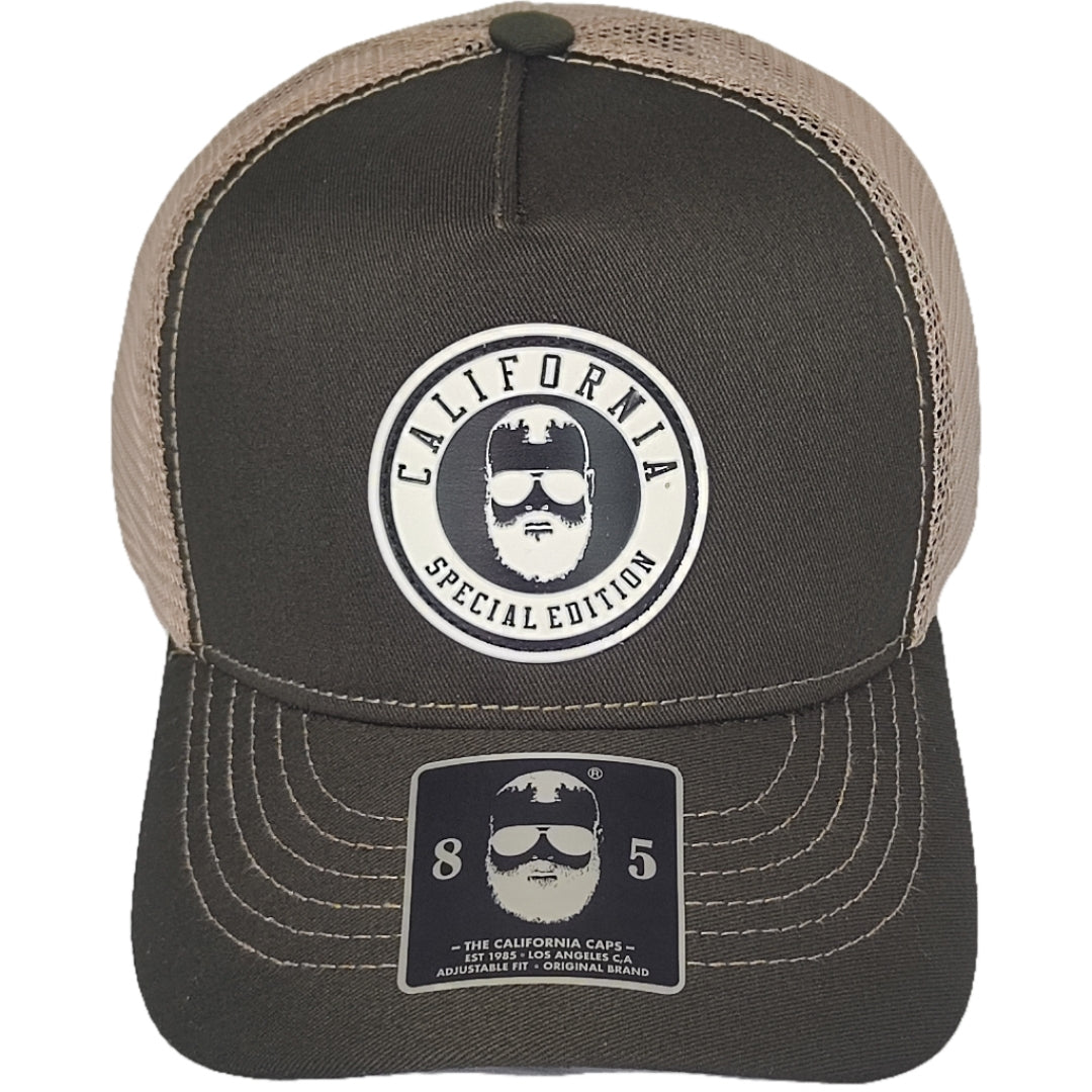 gorra verde con malla beige california caps
