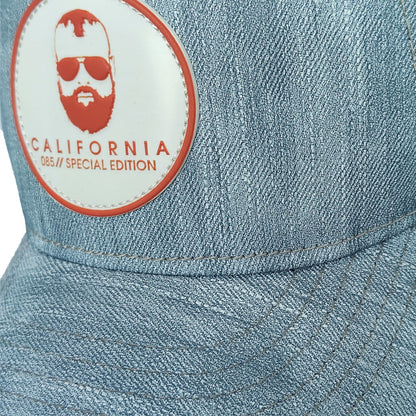 gorra camionera gris con malla beige