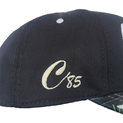 gorra negra con bordado