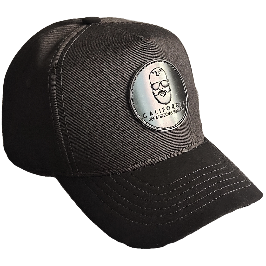 gorra negra con logo negro clasica california caps