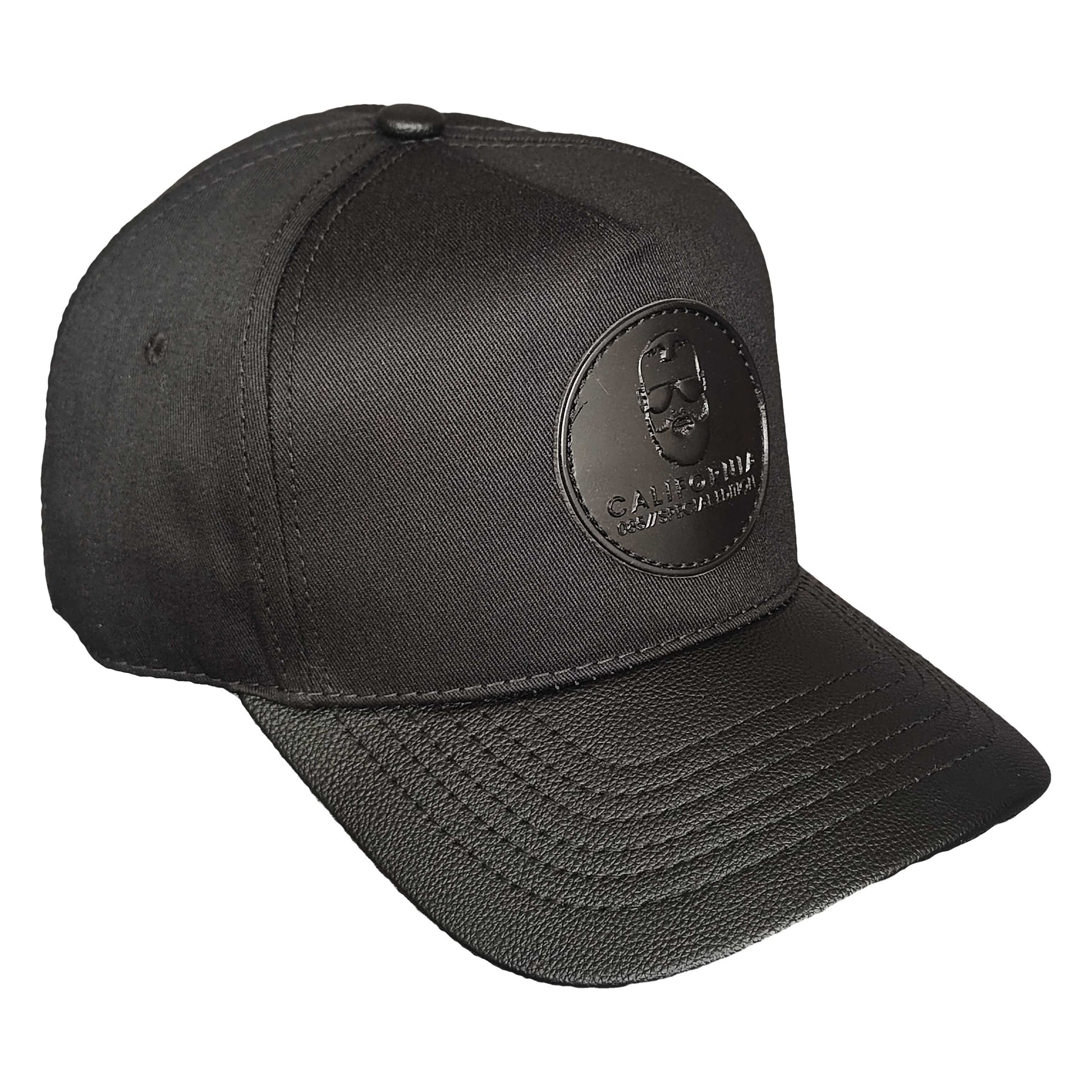 gorra negra para hombre con visera en cuero negro