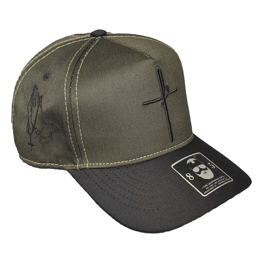 gorra original verde con visera negra